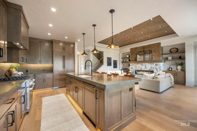 $1,299,000 | 1023 Potts Drive, McCall, ID 83638