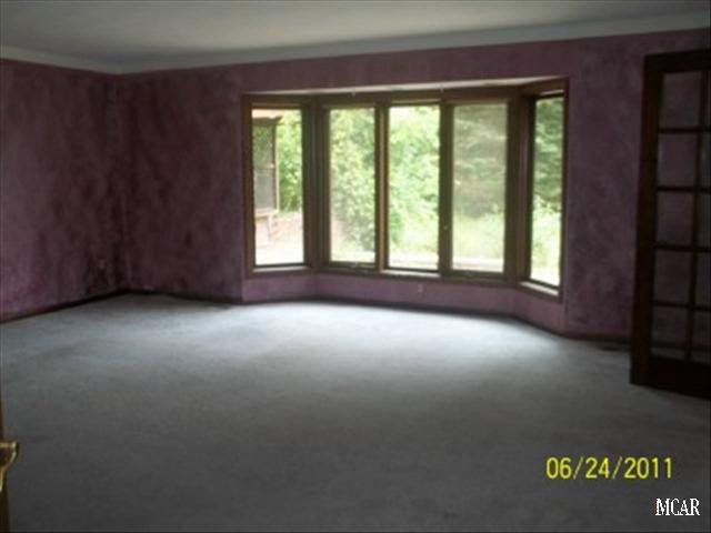 300 East Substation Road Temperance, MI 48182 - Photo 4 of 10 20017167-3.JPG