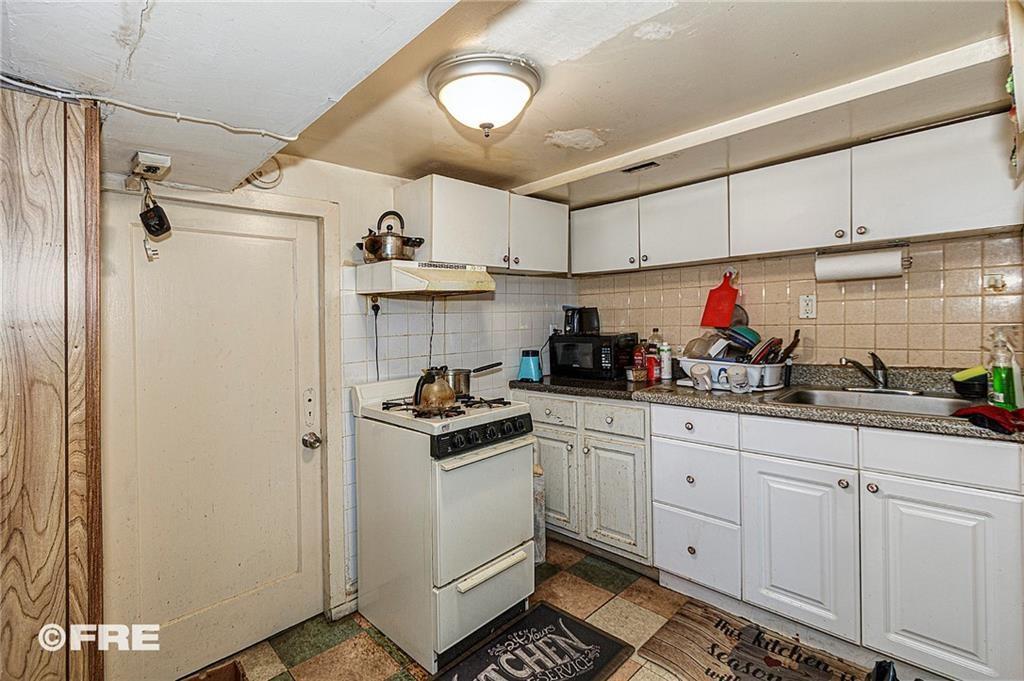 691 Remsen Avenue Brooklyn, NY 11236 - Photo 5 of 14