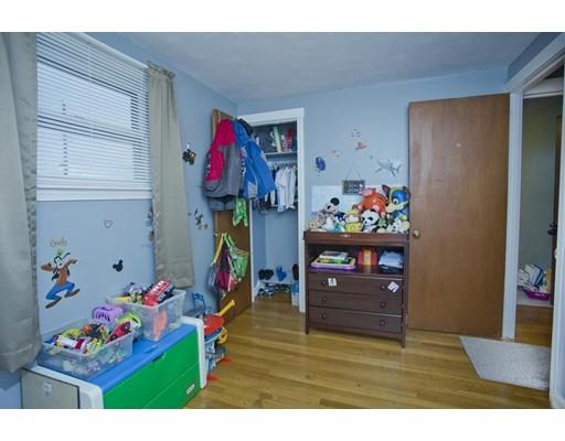49 Loretta Street Springfield, MA 01118 - Photo 15 of 19 Gallery Image 15