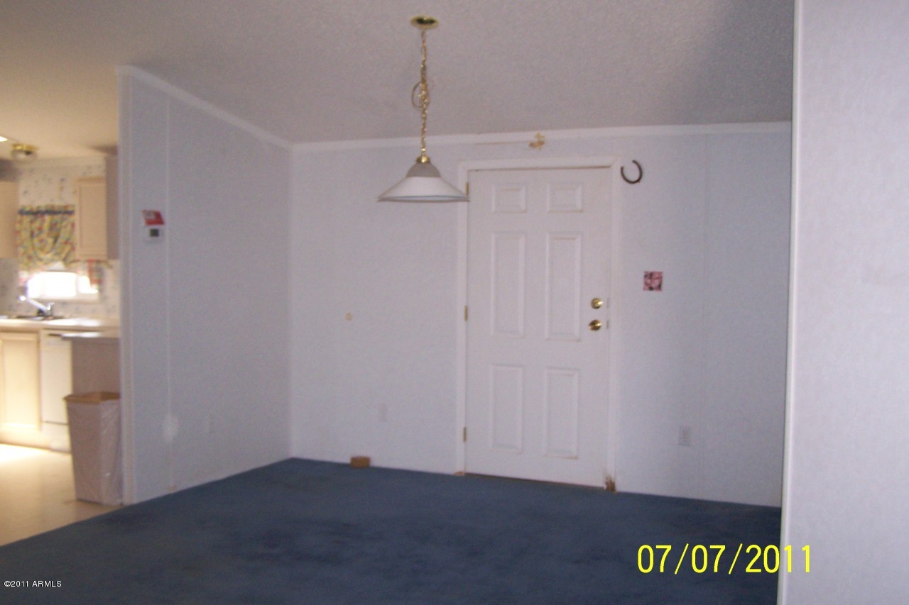 3466 North Ralston Road Maricopa, AZ 85139 - Photo 6 of 13 dining area