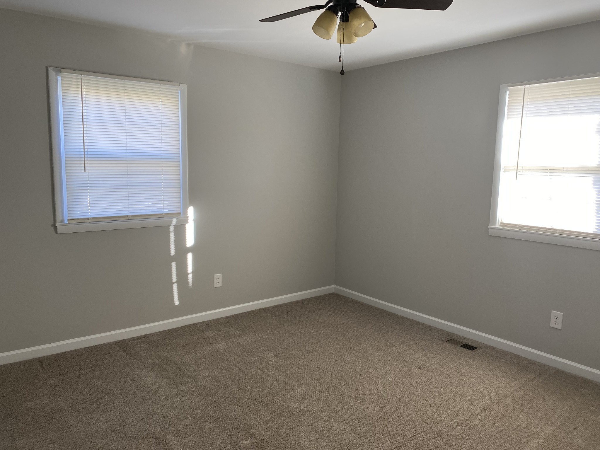 1439 Old Lake Road Lewisburg, TN 37091 - Photo 29 of 43 Gallery Image 29