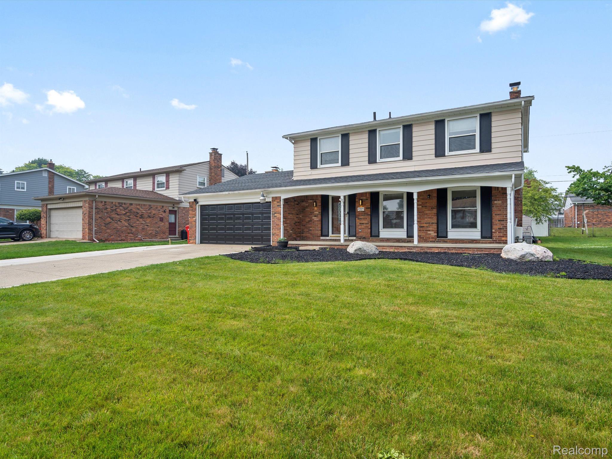 21070 Harvard Road Southfield, MI 48076 - Photo 2 of 30