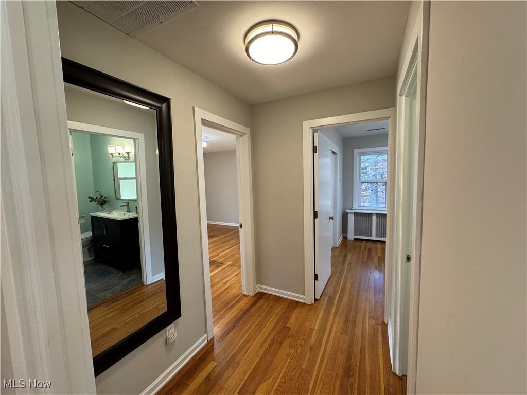 1729 East Pleasant Valley Road Independence, OH 44131 - Photo 19 of 41 Bedrooom Hallway