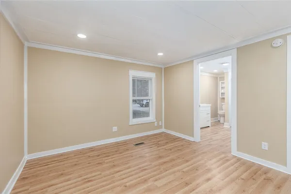 $239,900 | 133 South Street, Seneca, IL 61360