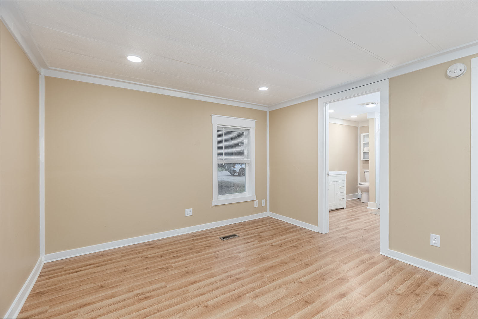 133 South Street Seneca, IL 61360 - Photo 15 of 19