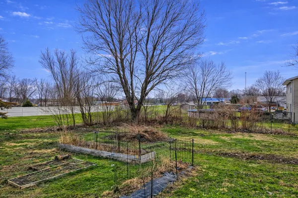 $239,900 | 133 South Street, Seneca, IL 61360