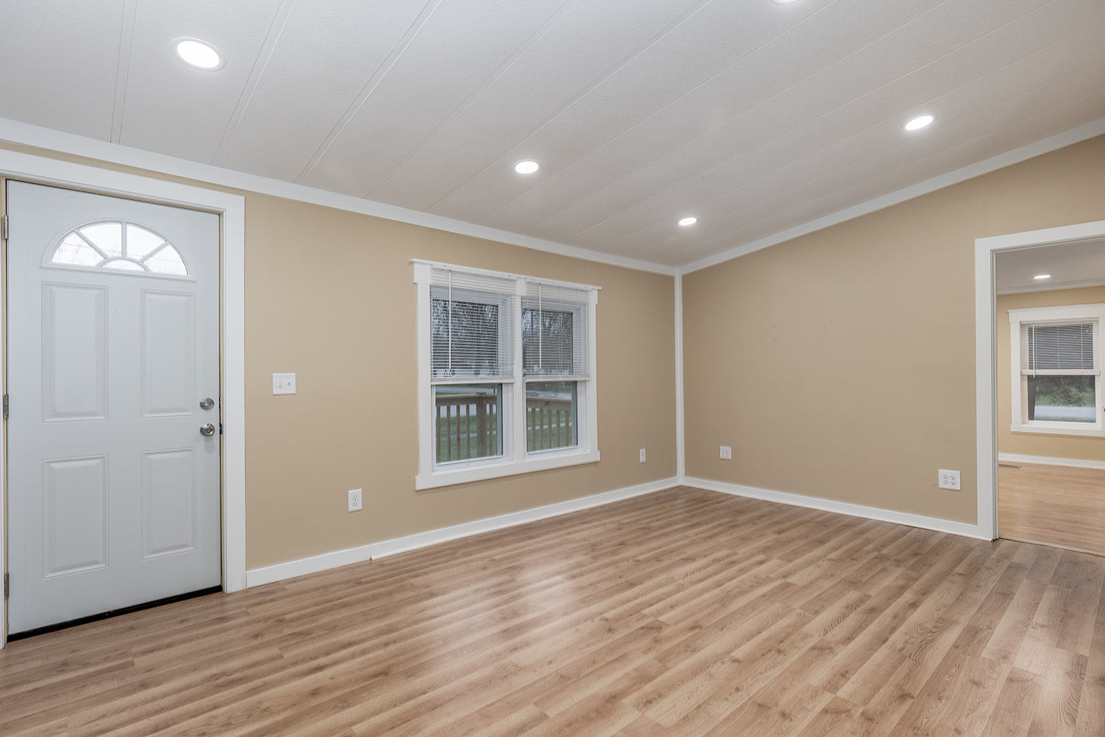 133 South Street Seneca, IL 61360 - Photo 9 of 19