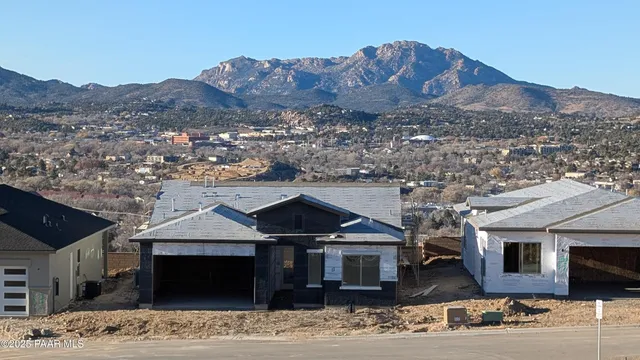 $854,388 | 219 Looking Glass Drive, Prescott, AZ 86303