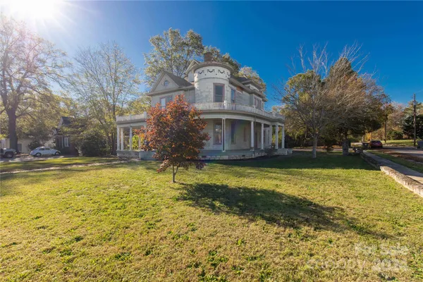 $319,900 | 307 Kings Mountain Street, Clover, SC 29710