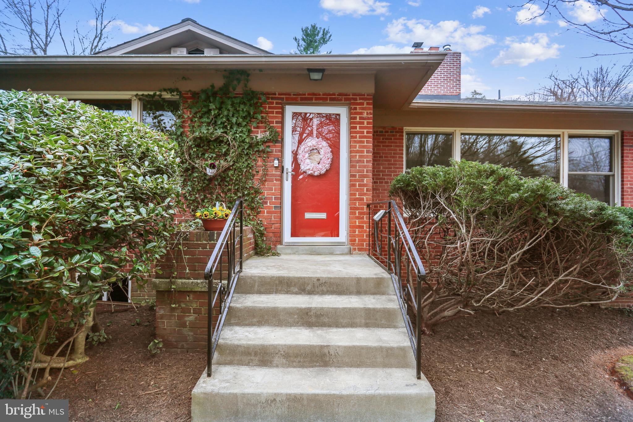 9115 Brierly Road Chevy Chase, MD 20815 - Photo 40 of 51