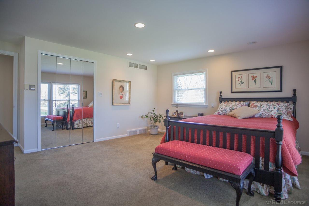 3795 Quarton Road Bloomfield Hills, MI 48302 - Photo 17 of 32