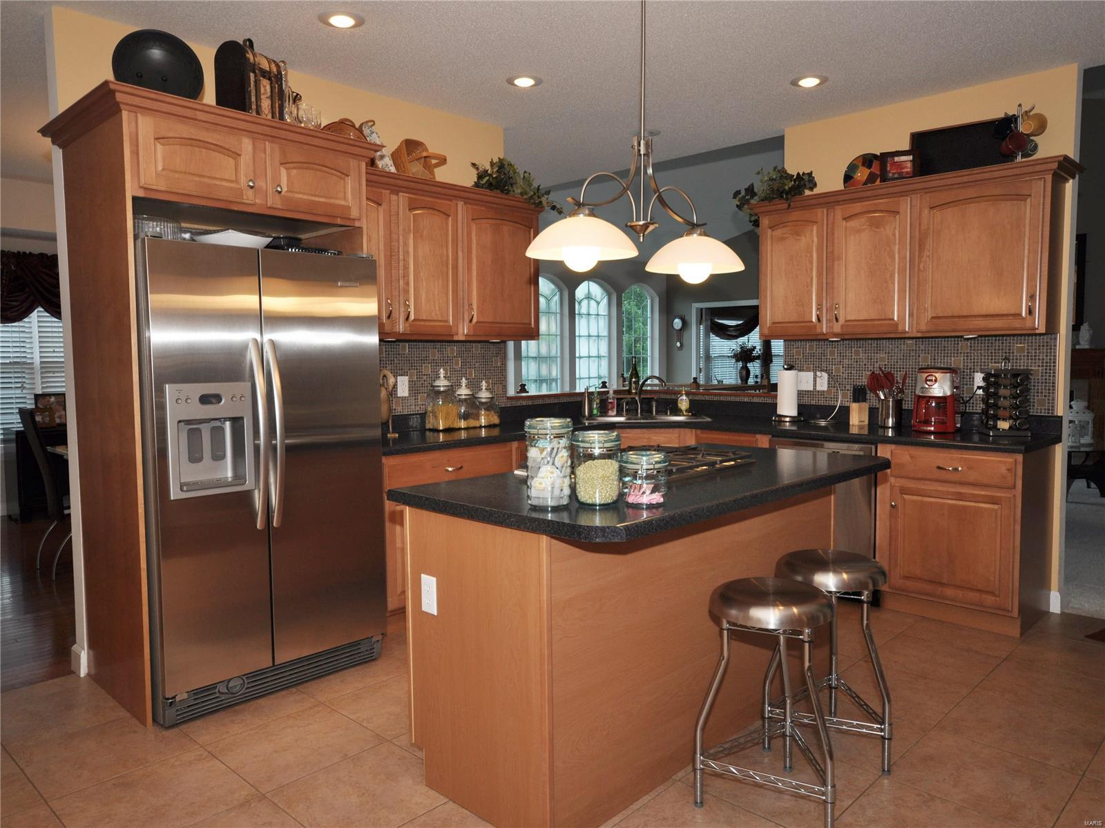 2213 Steinkoenig School Road Highland, IL 62249 - Photo 12 of 47 Gallery Image 12