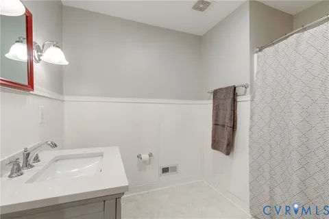 $775,000 | 5108 Amberwood Drive, Glen Allen, VA 23059