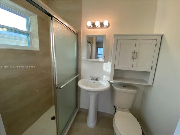 $2,800 | 1158 Southwest 11th Avenue, Unit 1160, Miami, FL 33129