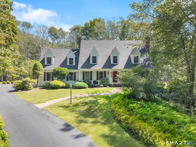 $850,000 | 25 Williamsburg Circle, Madison, CT 06443