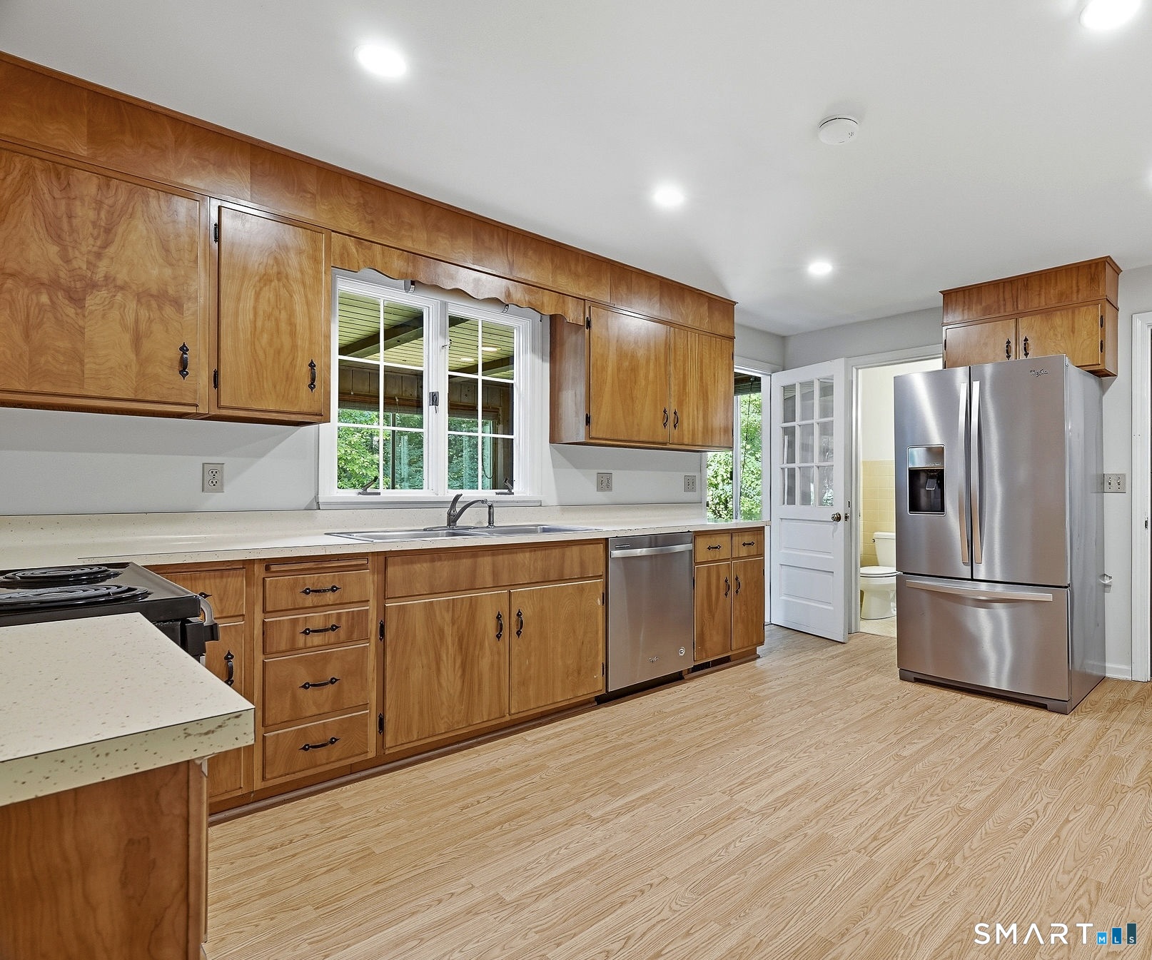 207 School House Road Old Saybrook, CT 06475 - Photo 14 of 31