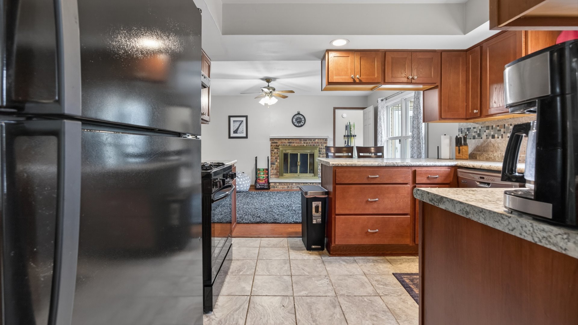 13884 960 E Road Bloomington, IL 61705 - Photo 8 of 45