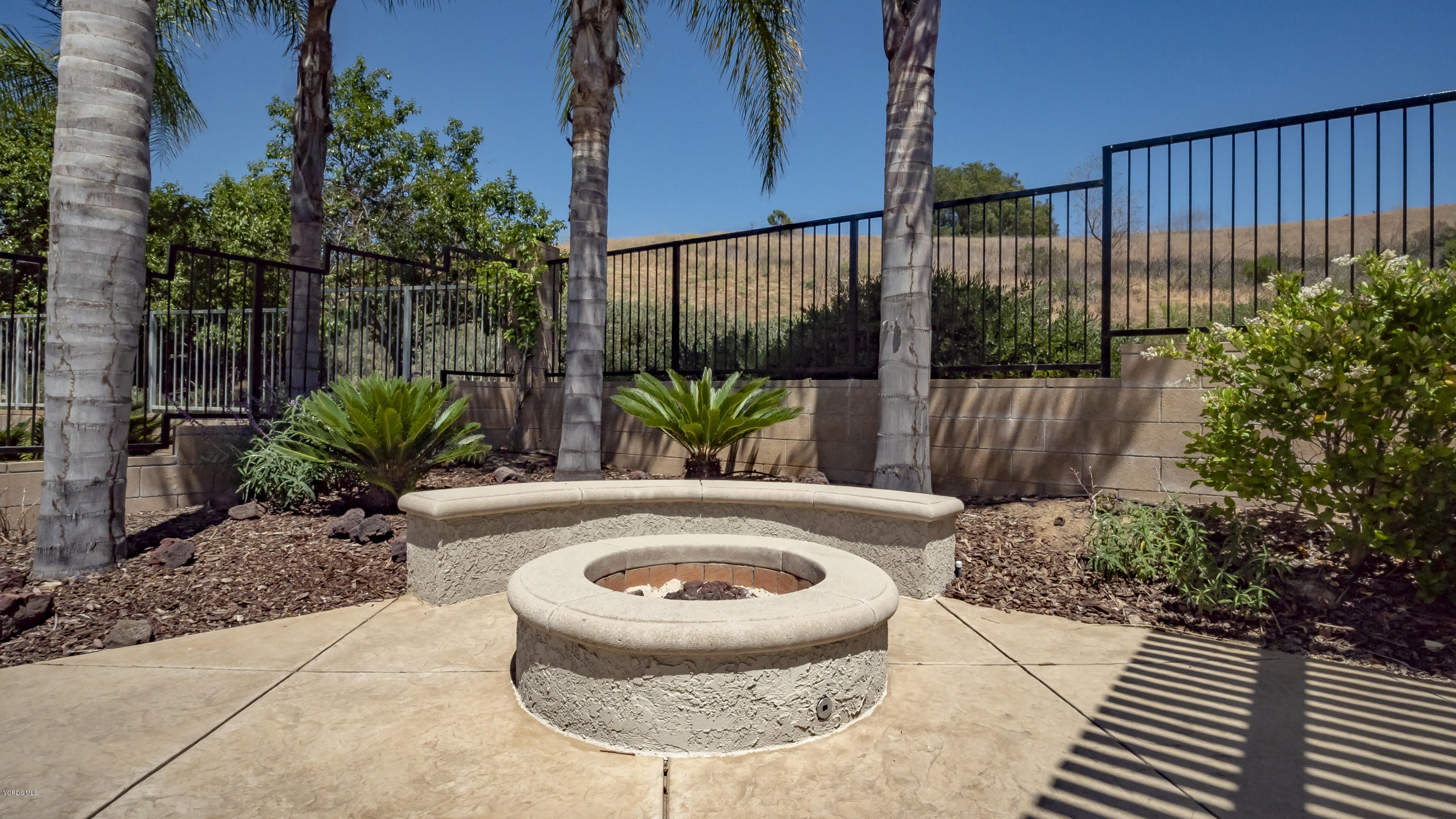 3944 Sunsetridge Road Moorpark, CA 93021 - Photo 23 of 25