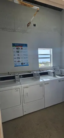 $2,900 | 605 Sombrero Beach Road, Unit 303, Marathon, FL 33050