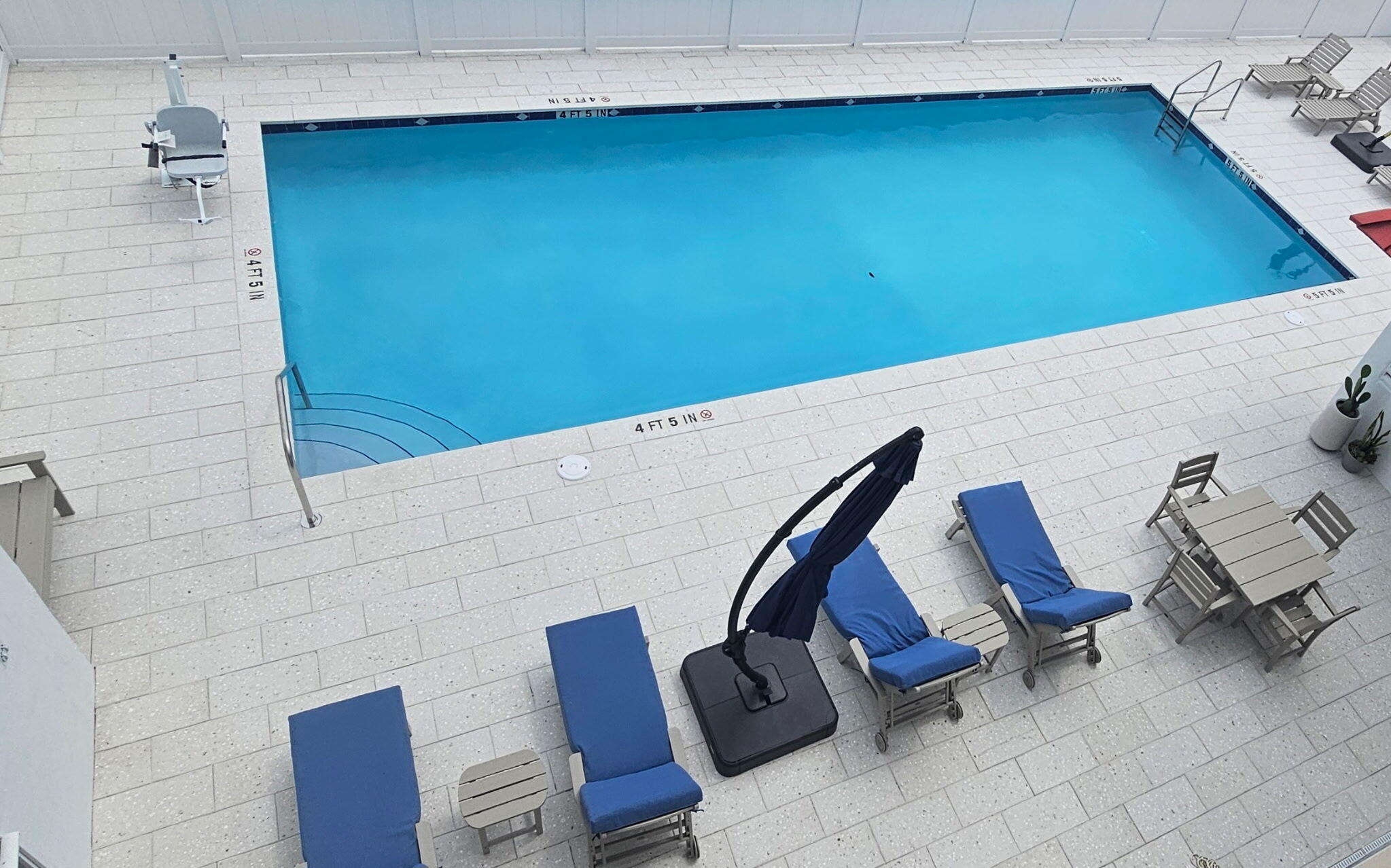 605 Sombrero Beach Road, Unit 303 Marathon, FL 33050 - Photo 3 of 13 6207362923050825828