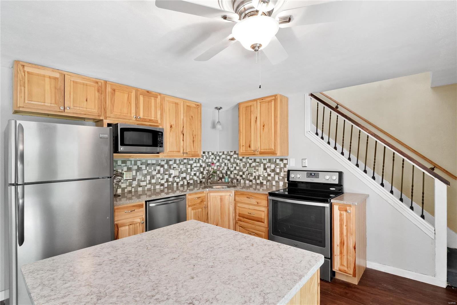 254 Gall Road Columbia, IL 62236 - Photo 15 of 34 Gallery Image 15