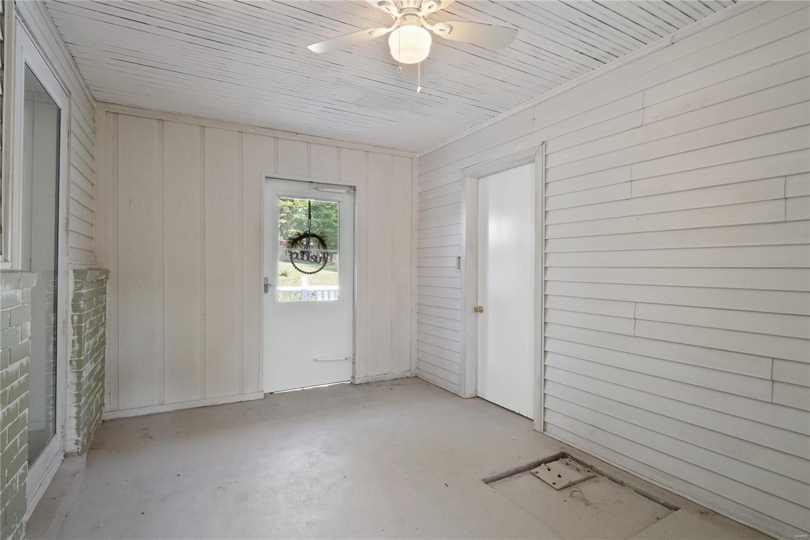 254 Gall Road Columbia, IL 62236 - Photo 5 of 34 Gallery Image 5