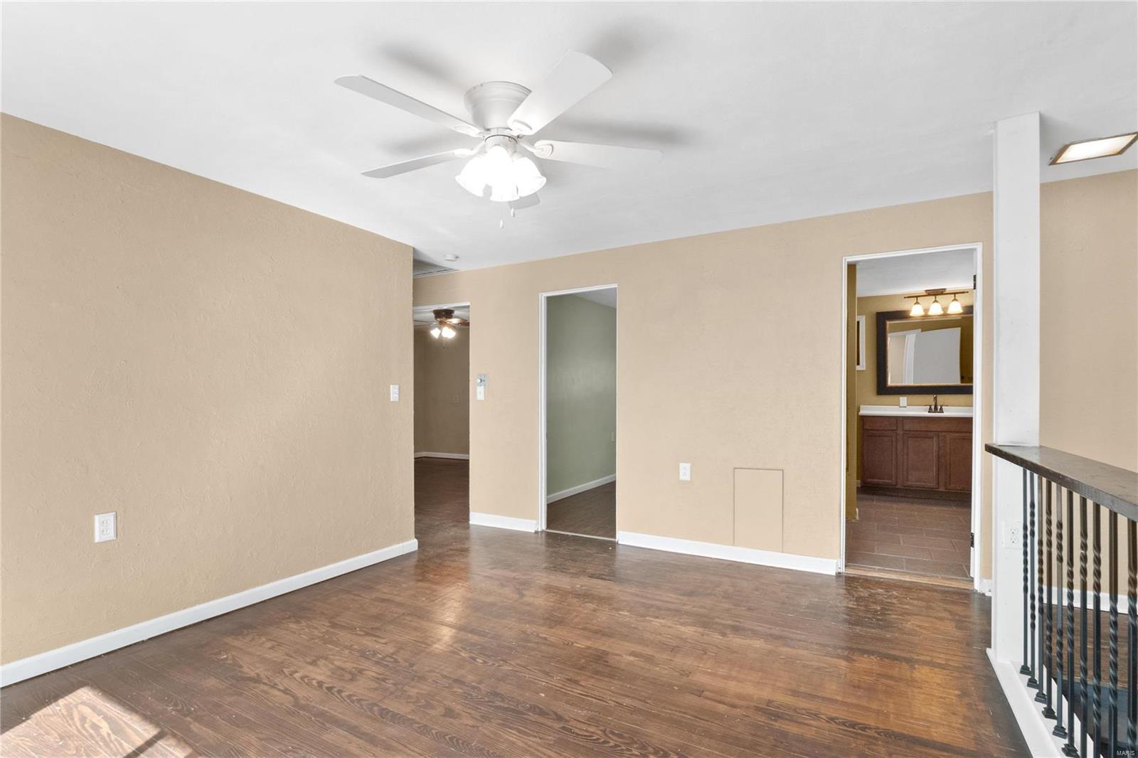 254 Gall Road Columbia, IL 62236 - Photo 6 of 34 Gallery Image 6