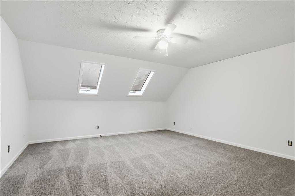 889 Lakeview Road Grayson, GA 30017 - Photo 18 of 35