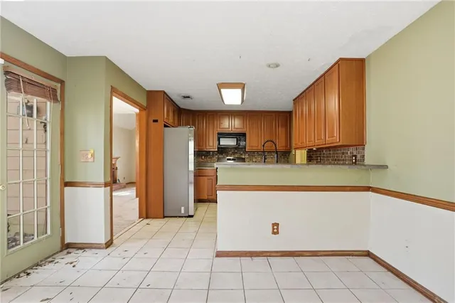 $334,900 | 889 Lakeview Road, Grayson, GA 30017