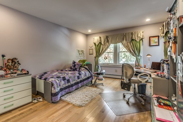 10 Carlton Road Marblehead, MA 01945 - Photo 24 of 30 Gallery Image 24