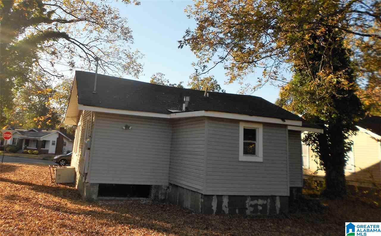 733 23rd Street Southwest Birmingham, AL 35211 - Photo 2 of 8