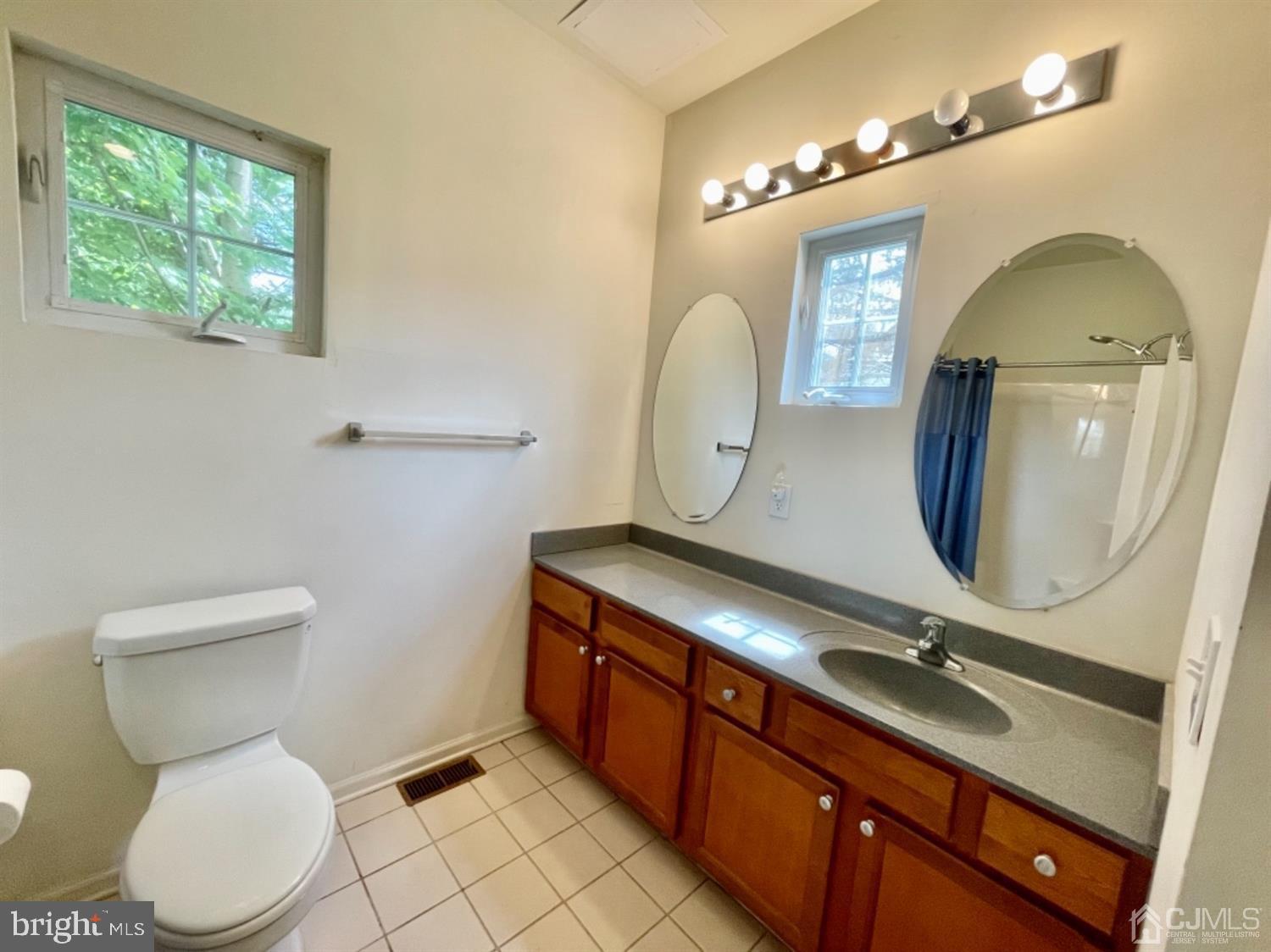 10 Wilson Way Riverside, NJ 08075 - Photo 16 of 32