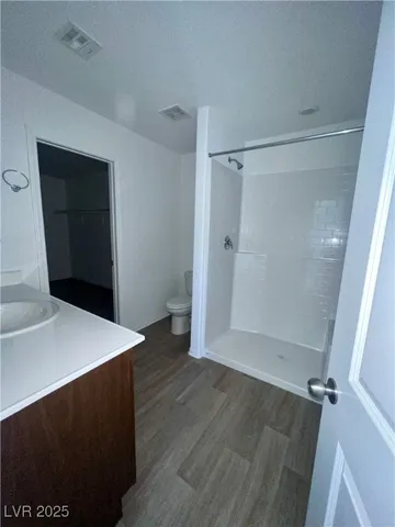 $2,200 | 7010 Sol Brillante Street, North Las Vegas, NV 89086