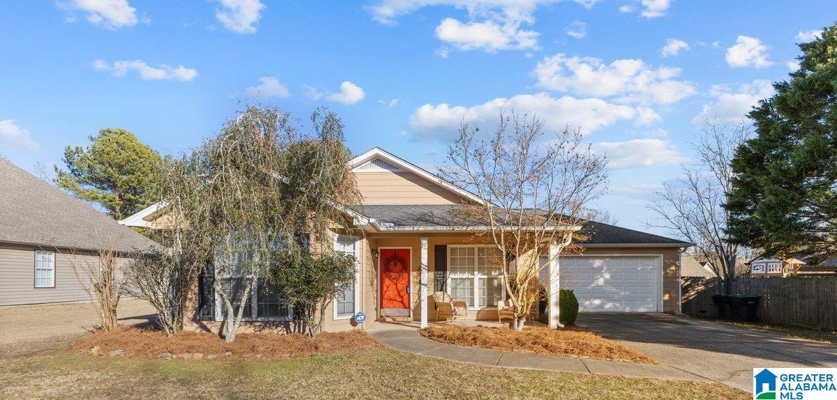 104 Red Oak Lane Alabaster, AL 35007 - Photo 1 of 25
