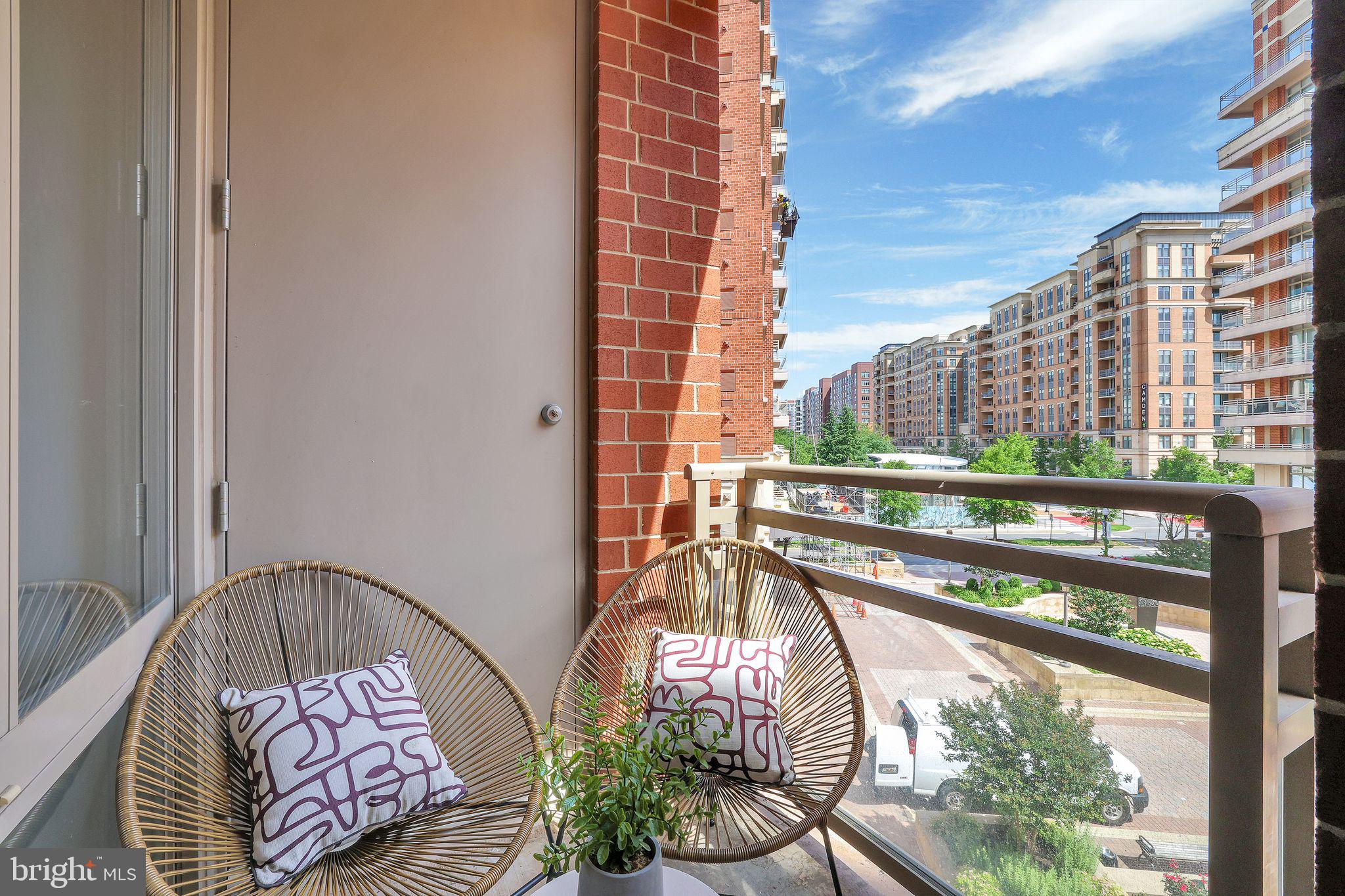 3600 South Glebe Road, Unit 321W Arlington, VA 22202 - Photo 36 of 51 Private balcony overlooking quiet courtyard
