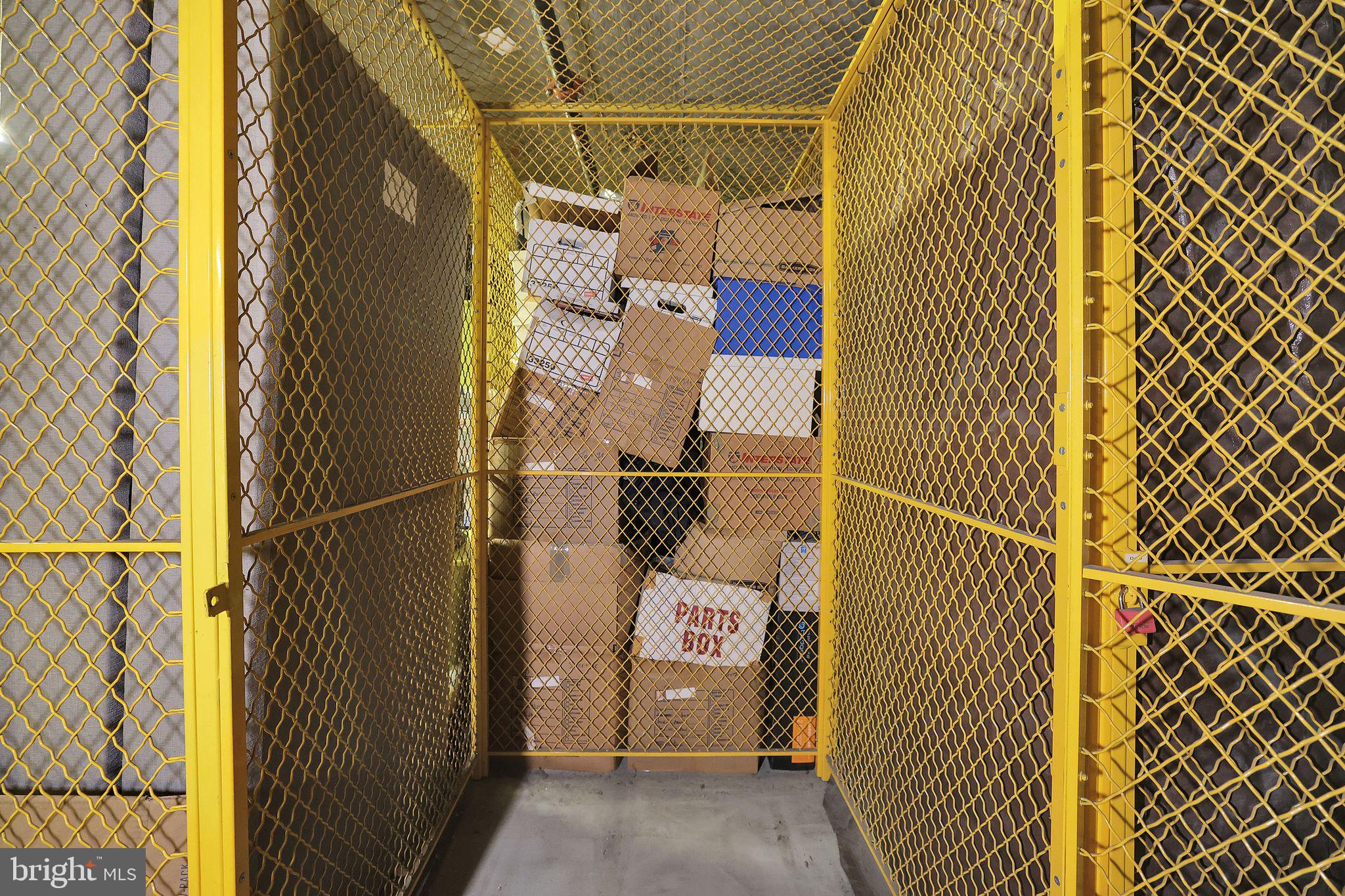 3600 South Glebe Road, Unit 321W Arlington, VA 22202 - Photo 38 of 51 Private storage unit