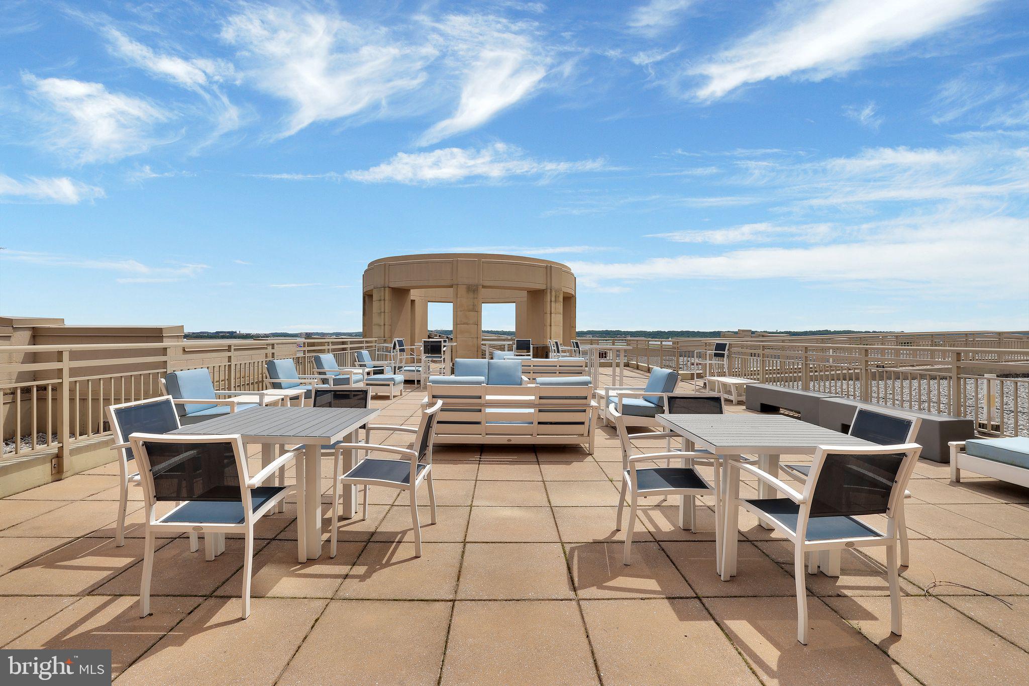 3600 South Glebe Road, Unit 321W Arlington, VA 22202 - Photo 46 of 51 Gorgeous rooftop