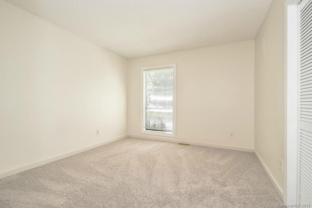 5064 Suwarrow Circle Tega Cay, SC 29708 - Photo 14 of 23 an empty room with a window