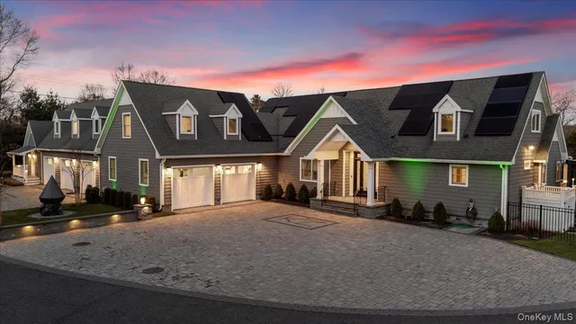 $7,495,000 | 19 West Tiana Road, Hampton Bays, NY 11946