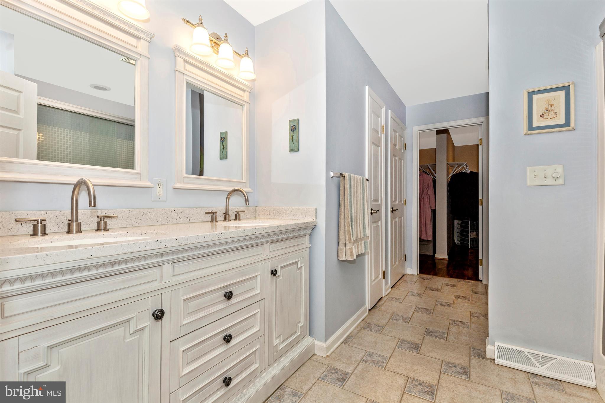 6250 Mt Phillip Road Frederick, MD 21703 - Photo 18 of 79 Master Bath
