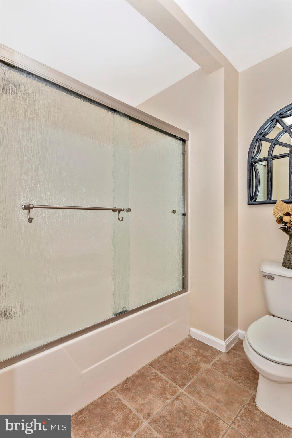 6250 Mt Phillip Road Frederick, MD 21703 - Photo 26 of 79 Hall Bath