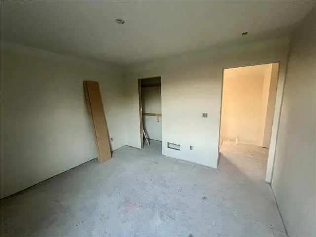 $453,900 | 1345 North Holland Court, Independence, MO 64056