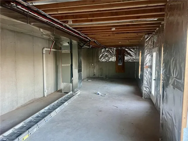 $453,900 | 1345 North Holland Court, Independence, MO 64056