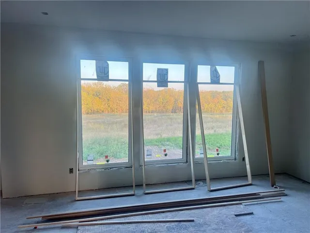 $453,900 | 1345 North Holland Court, Independence, MO 64056