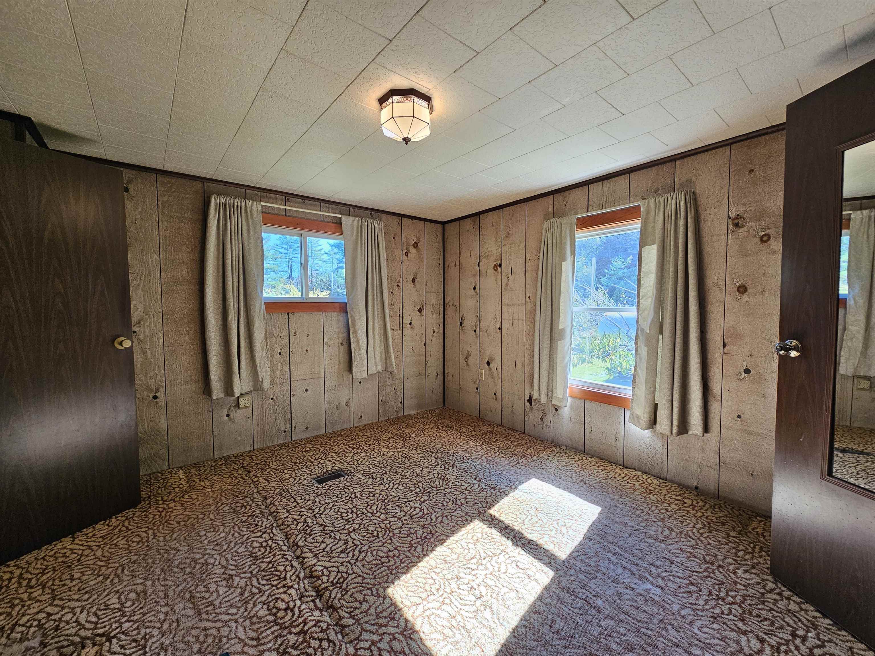 818 Davidson Hill Road Chester, VT 05143 - Photo 13 of 39