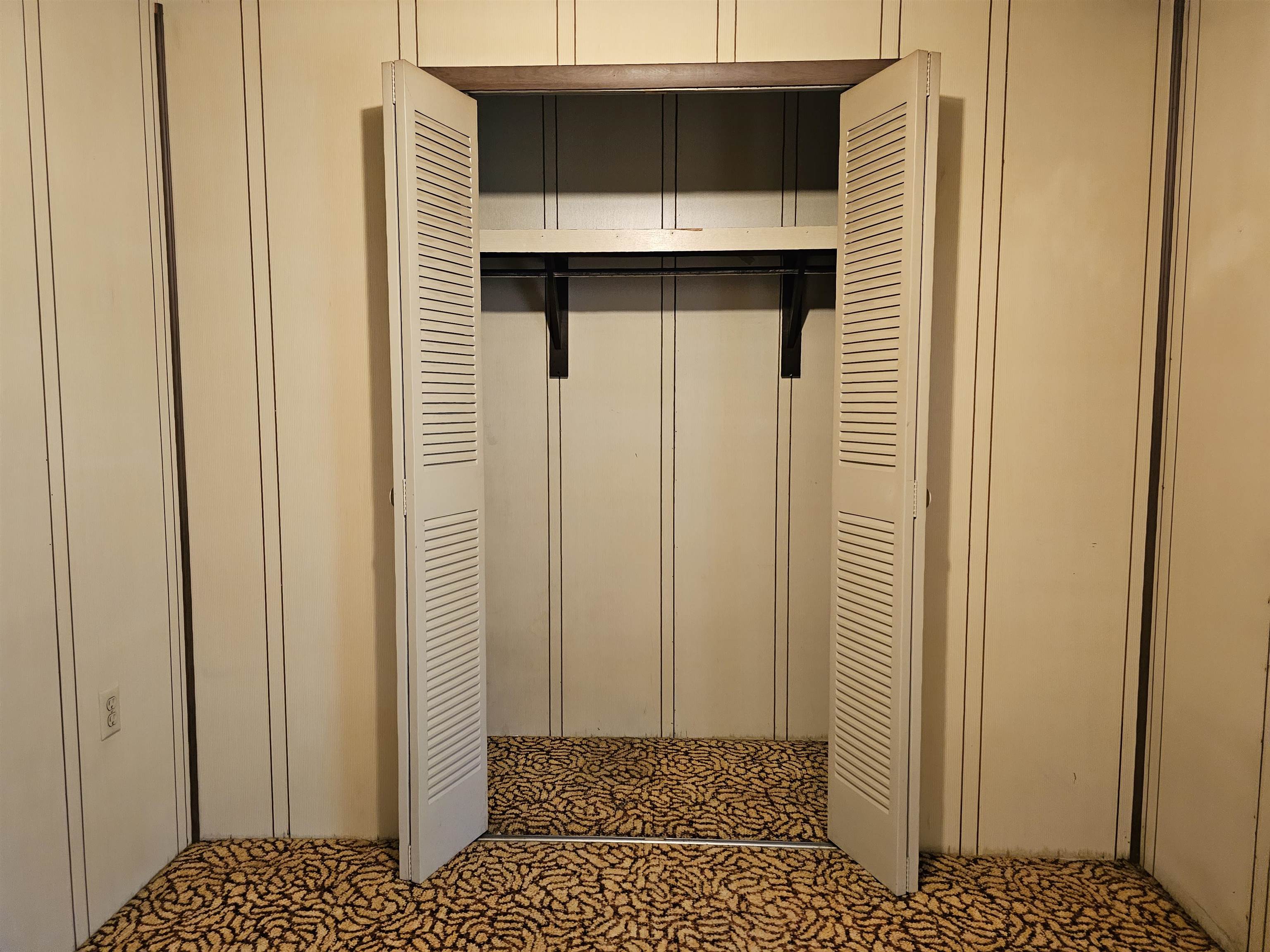 818 Davidson Hill Road Chester, VT 05143 - Photo 20 of 39