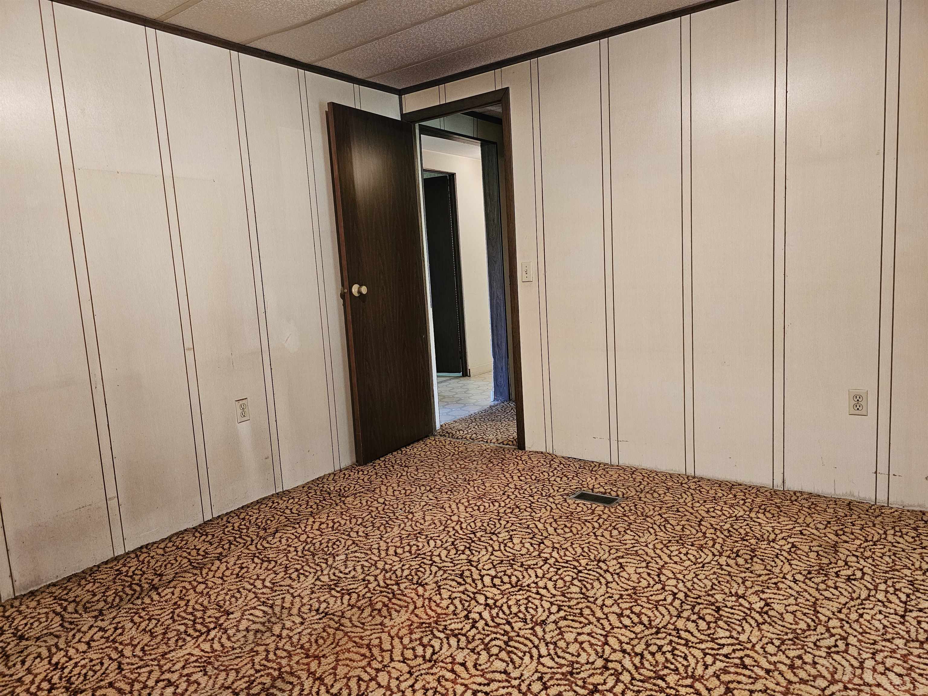 818 Davidson Hill Road Chester, VT 05143 - Photo 22 of 39