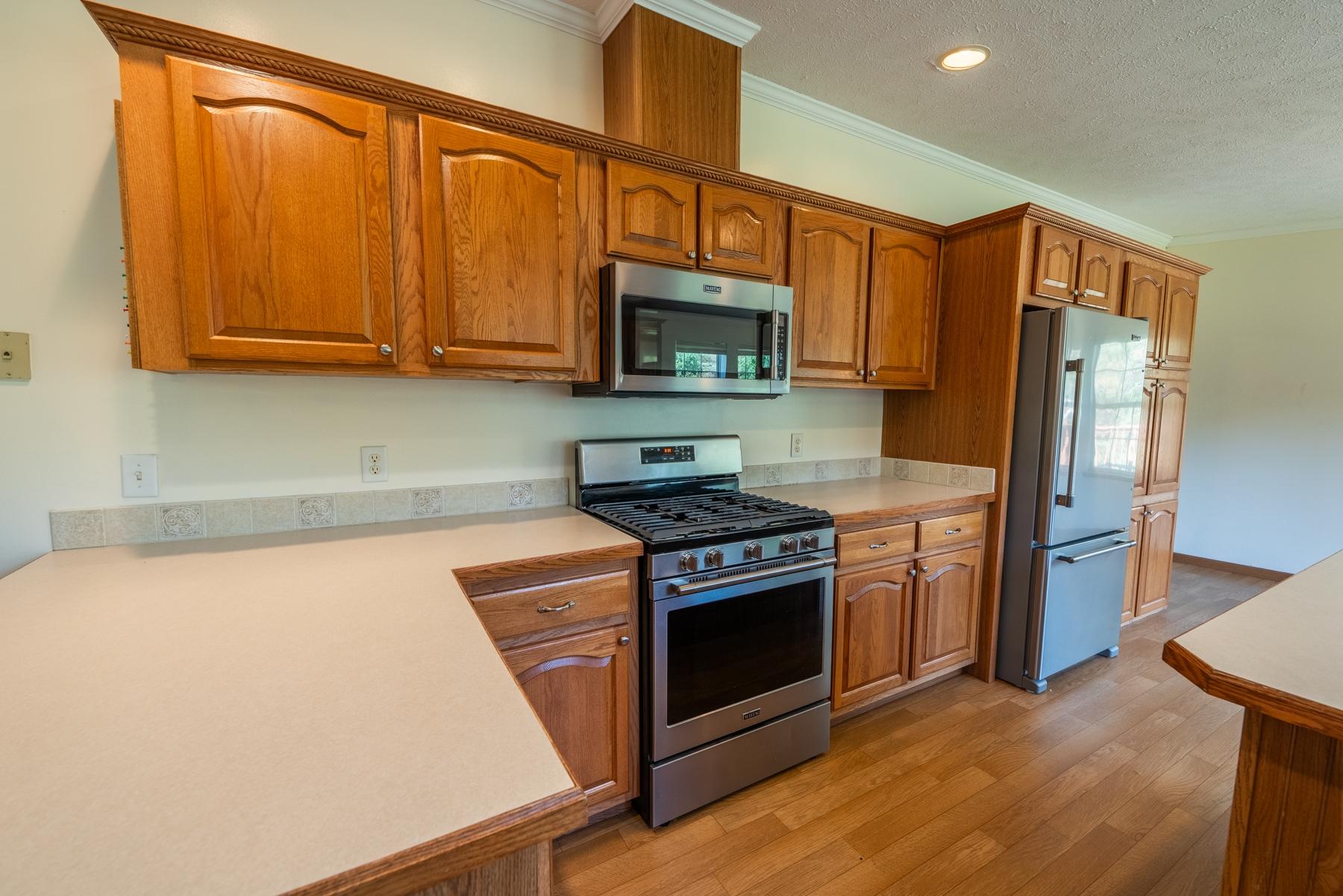 N9127 Forest Road Deerbrook, WI 54424 - Photo 10 of 56 Gallery Image 10