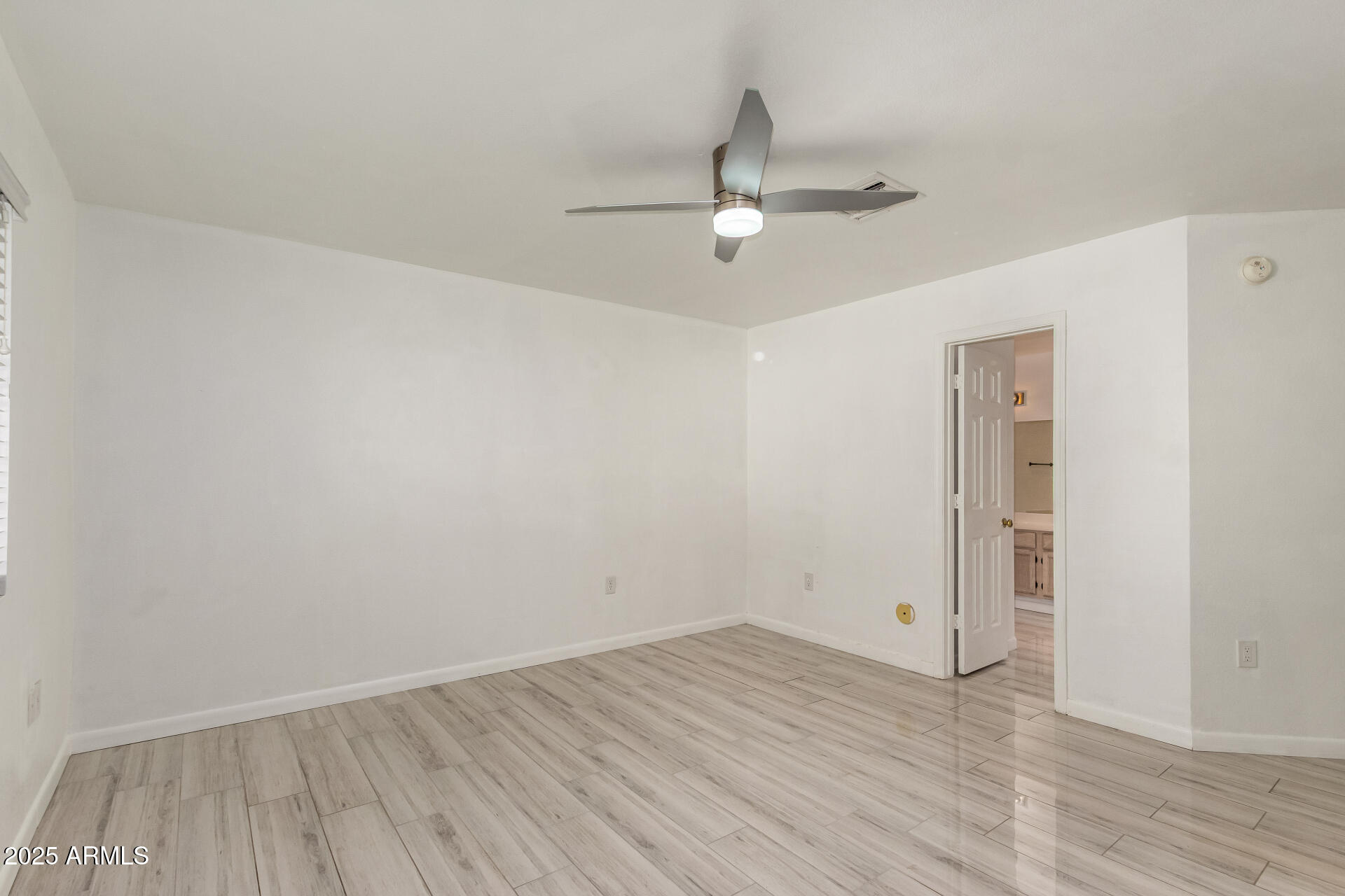 1426 East Redfield Road Gilbert, AZ 85234 - Photo 16 of 49 1426 E Redfield Rd